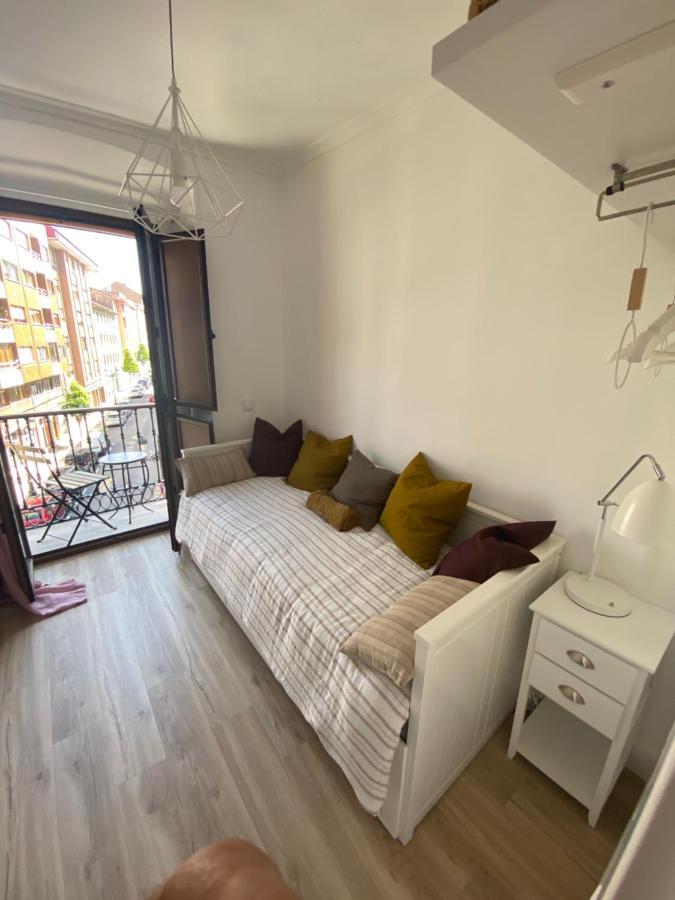 "El Paraguas Del Antiguo" Parking Privado Gratuito-Tres Dormitorios Independientes Οβιέδο Εξωτερικό φωτογραφία